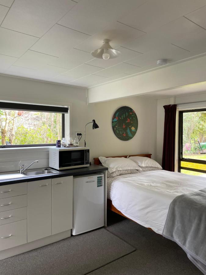 Hill'S Hideaway Hotel Dargaville Exterior foto